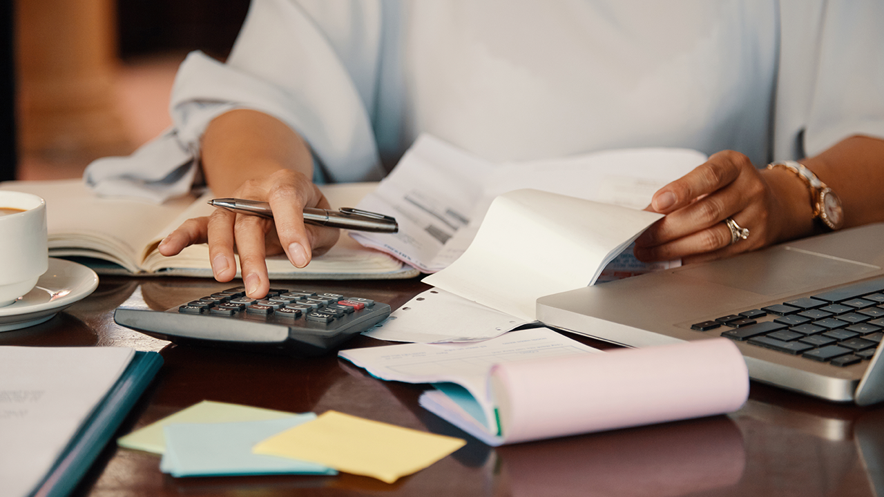 Deuda sostenible: la clave para no caer en crisis financiera